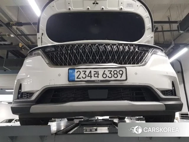 Kia Carnival 4th generation 2023 Белый из Кореи