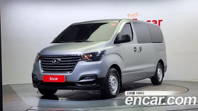 Hyundai The New Grand Starex 2018 Серебристо-серый из Кореи