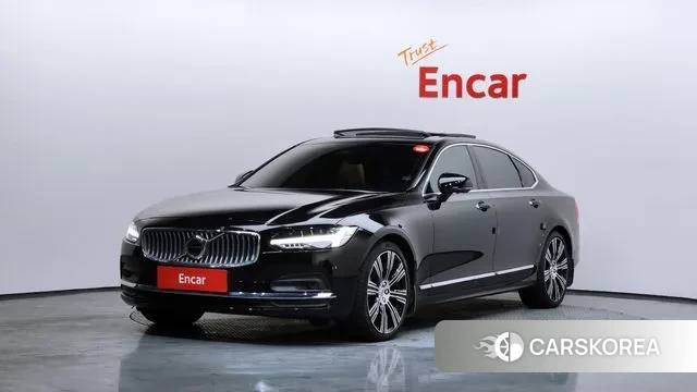 Volvo S90 2022 Черный из Кореи
