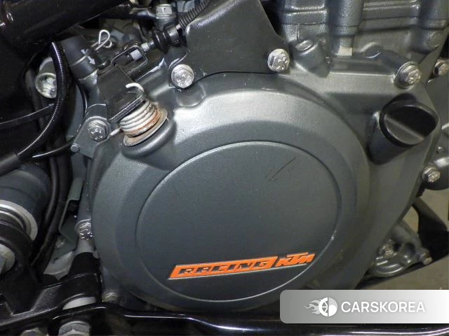 Engine photo
