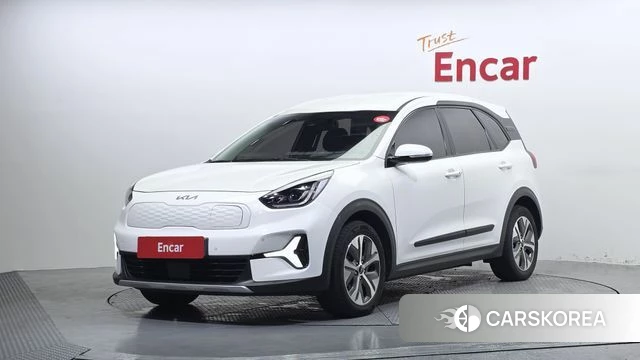 Kia Niro Plus 2022 Белый из Кореи