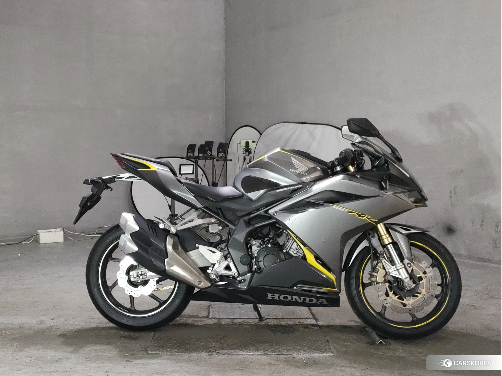Honda CBR250RR 2017 из Японии, фото 3