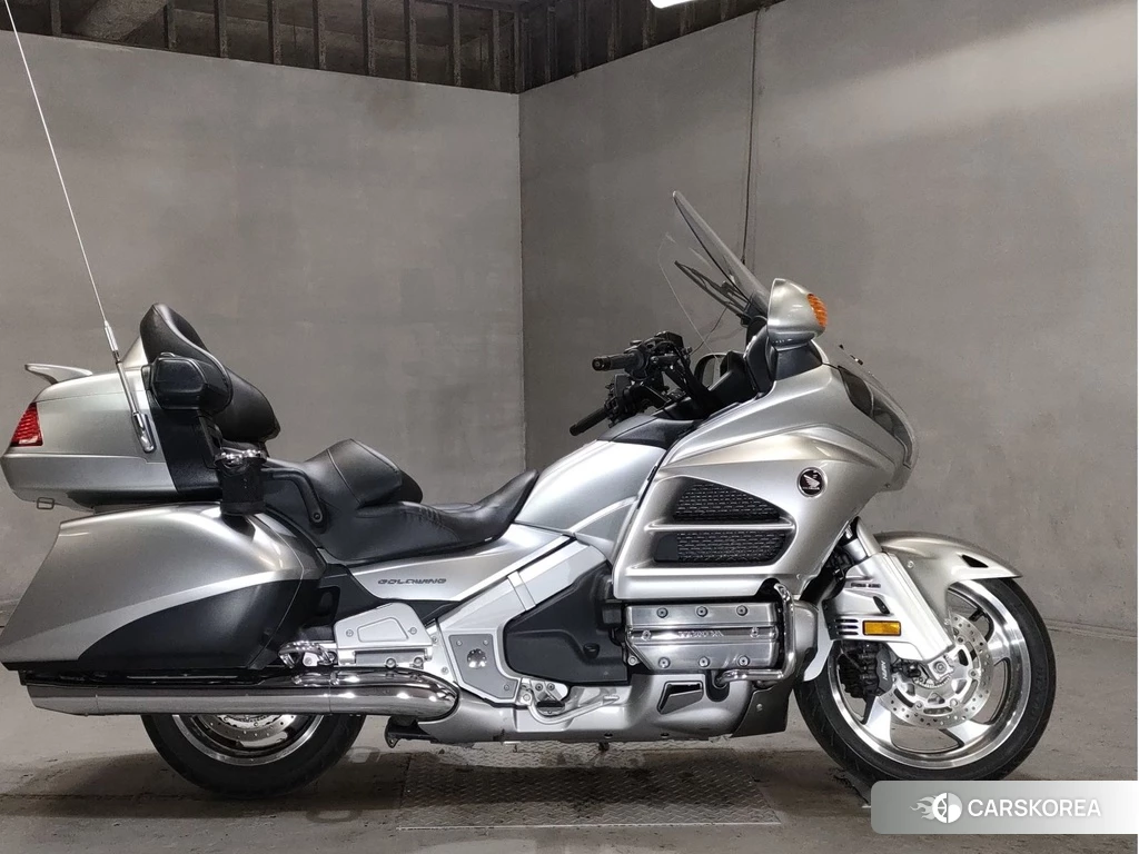 Проданный Honda GL1800 2013 из Японии, фото 2