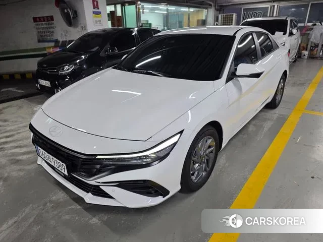 Hyundai The New Avante (CN7) 2024 Белый из Кореи