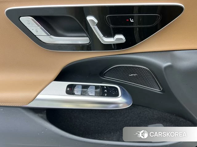 Mercedes-Benz E-class 2025 Черный из Китая