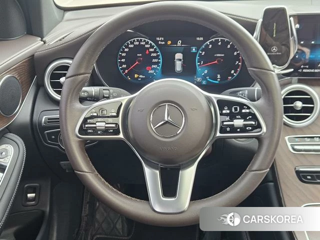 Mercedes-Benz GLC 2022 Черный из Китая