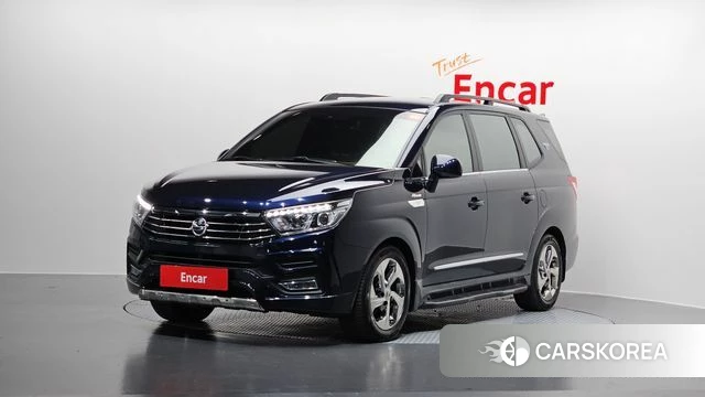 Ssangyong Korando Turismo 2018 Синий из Кореи