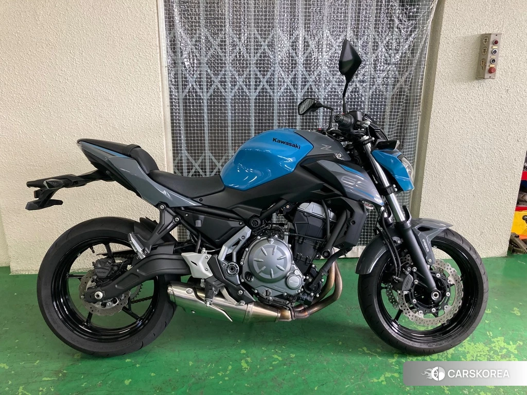 Проданный Kawasaki Z650 ABS 2021 из Японии