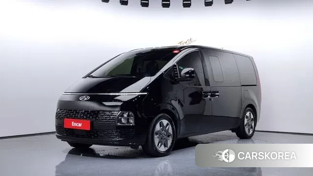 Hyundai Staria 2023 Черный из Кореи