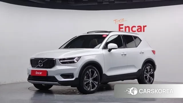 Volvo XC40 2019 Белый из Кореи