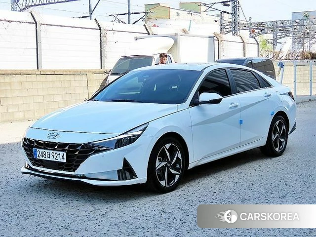 Hyundai Avante (CN7) 2022 Белый из Кореи