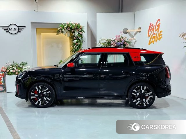MINI JCW COUNTRYMAN 2026 Черный из Китая