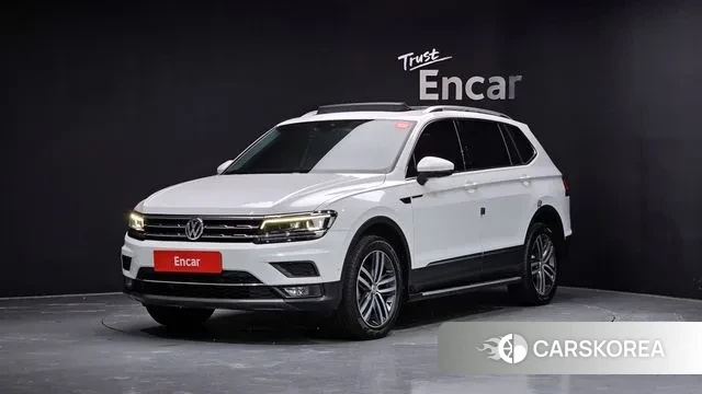 Volkswagen Tiguan second Generation 2020 Белый из Кореи