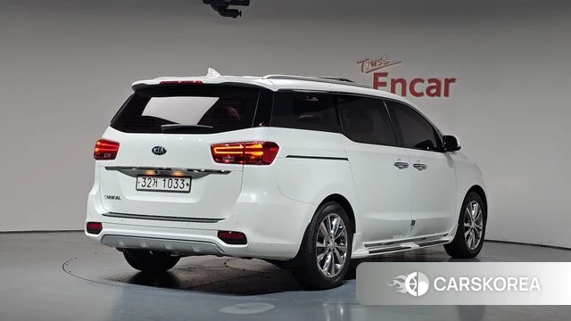 Kia The New Carnival 2018 Белый из Кореи