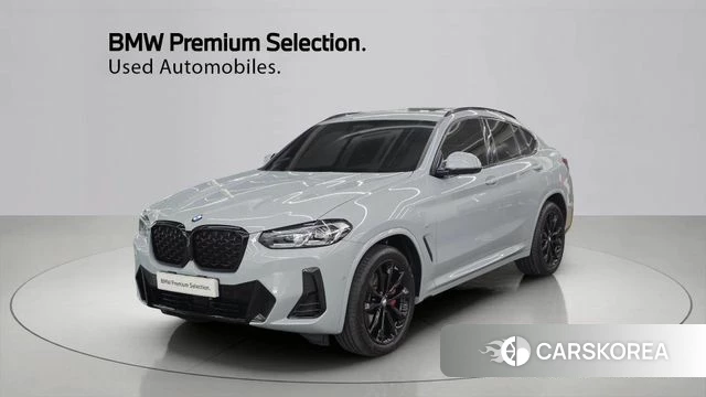 BMW X4 (G02) 2025 Небесно-голубой из Кореи