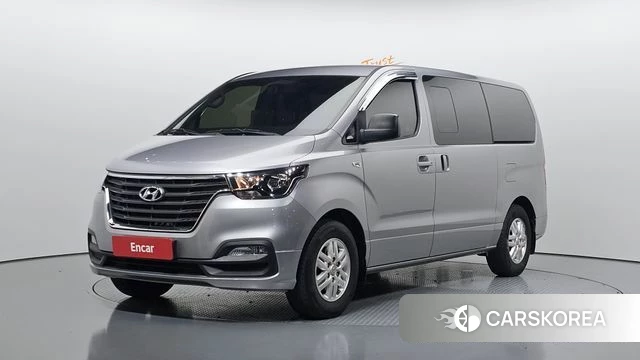 Hyundai The New Grand Starex 2020 Серебристо-серый из Кореи