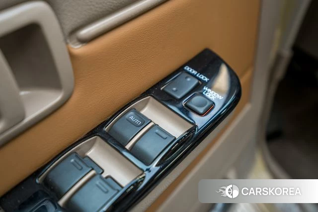 Toyota Land Cruiser 70 Series 2023 Желтый из Китая
