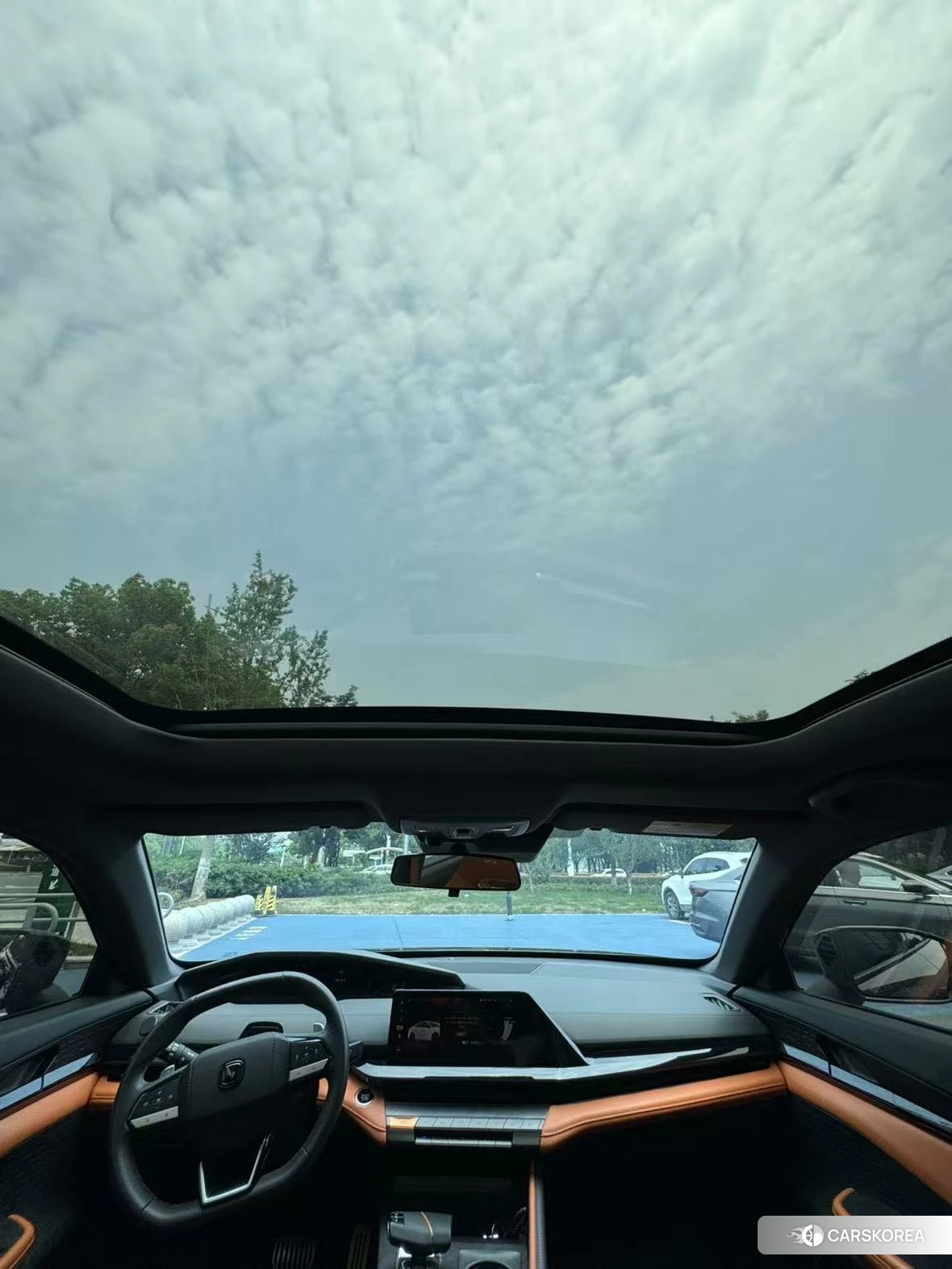 Chang'an UNI-V 2023 Черный из Китая