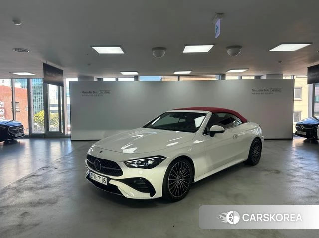 Mercedes-Benz CLE-Class C236 2025 Белый из Кореи