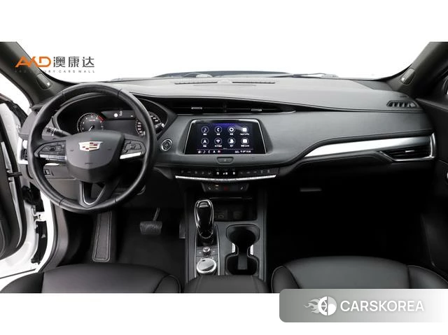 Cadillac XT4 2020 Белый из Китая