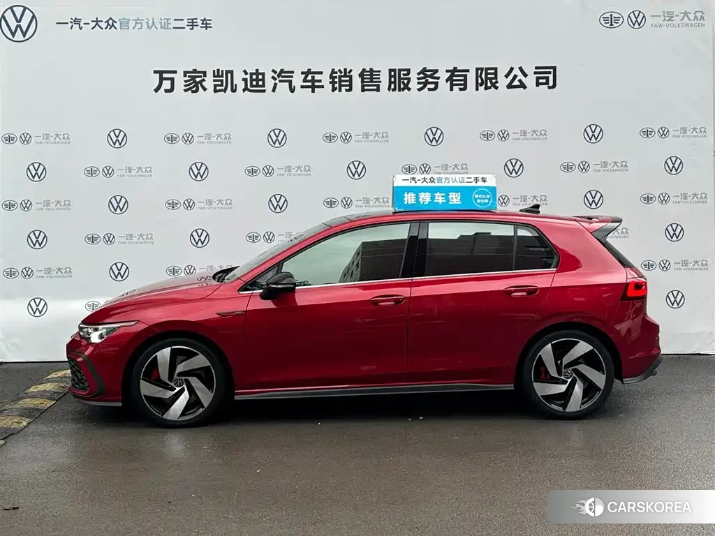 Volkswagen Golf 2022 Red/purple из Китая, фото 2