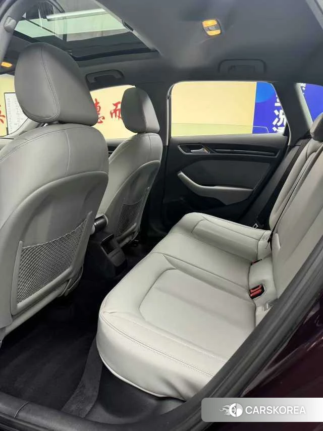 Audi A3 2018 Другой из Китая