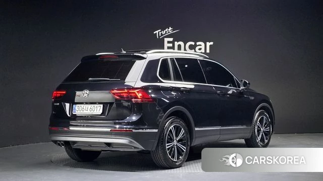 Volkswagen Tiguan second Generation 2019 Черный из Кореи