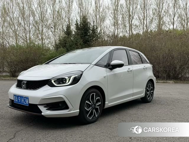 Honda LIFE 2021 Белый из Китая