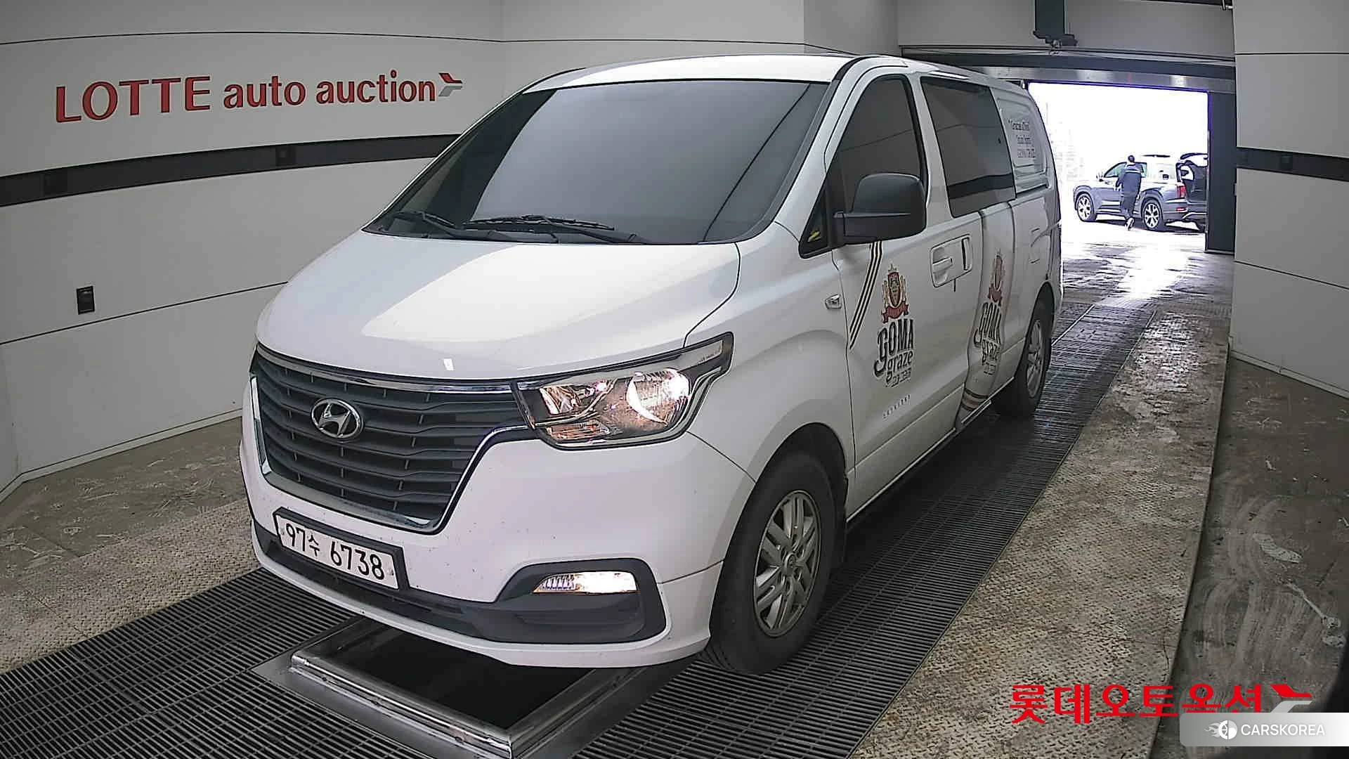 Hyundai Grand Starex 2021 Белый из Кореи