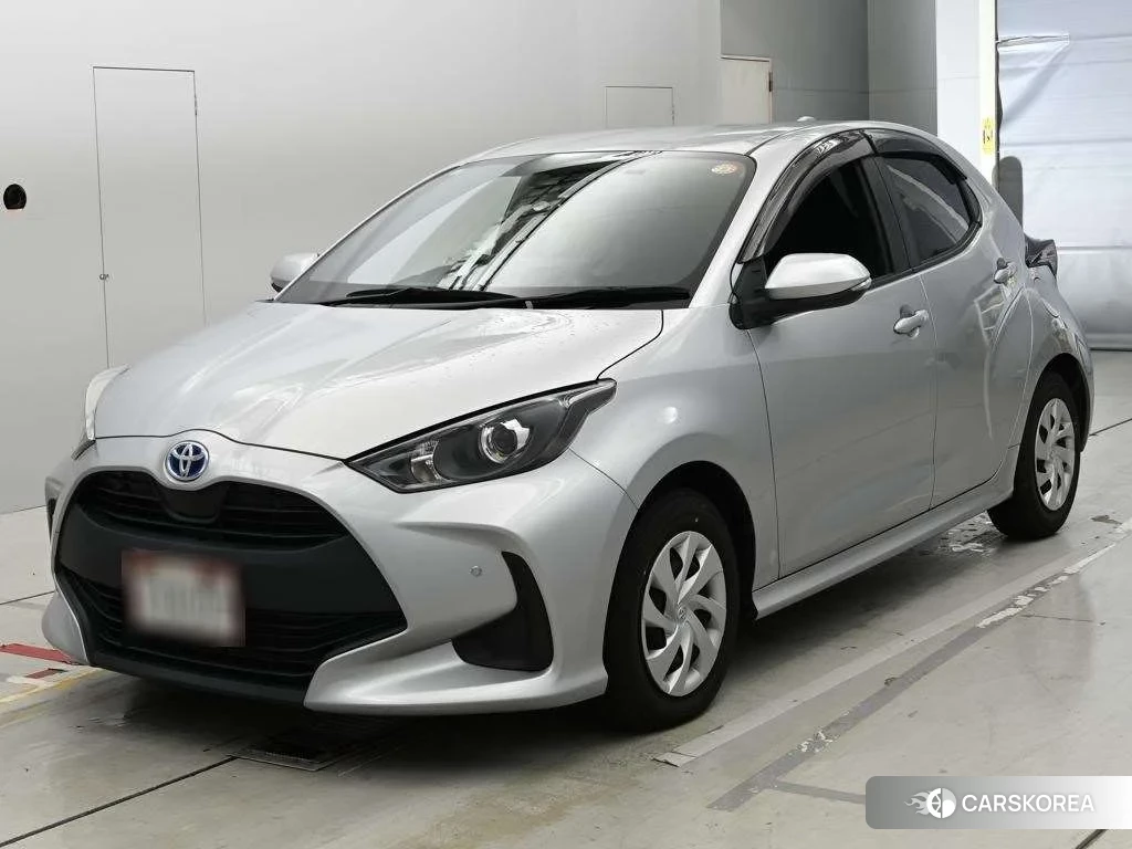 Toyota Yaris 2023 из Японии