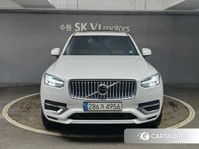 Volvo XC90 second Generation 2021 Белый из Кореи