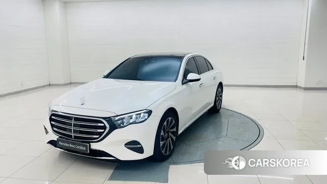 Mercedes-Benz E-Class W214 2024 Белый из Кореи