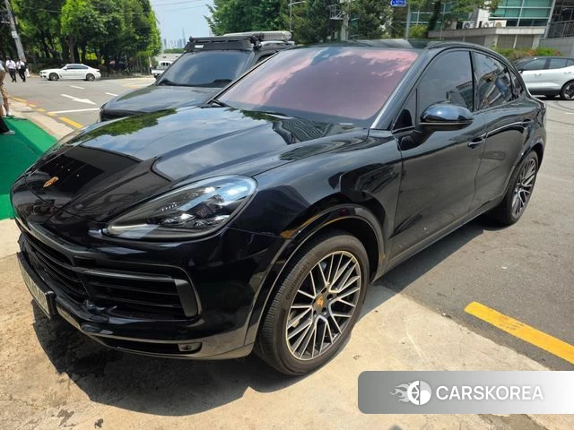 Porsche Cayenne (PO536) 2021 Черный из Кореи