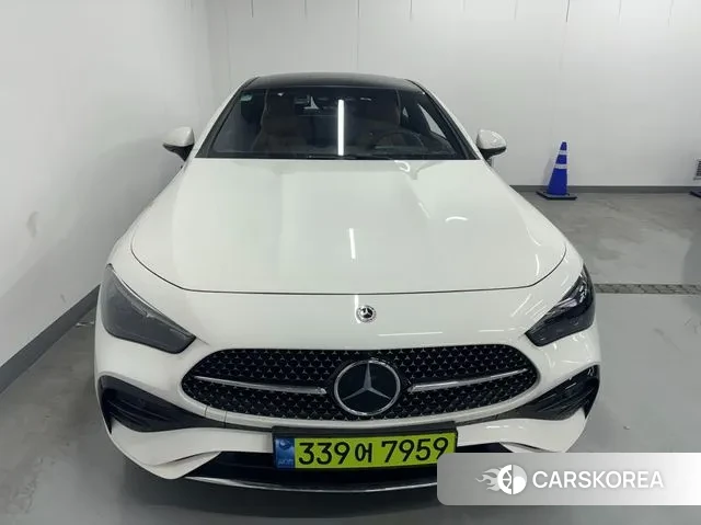 Mercedes-Benz CLE-Class C236 2025 Белый из Кореи