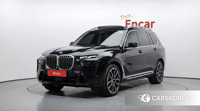 BMW X7 (G07) 2025 Черный из Кореи