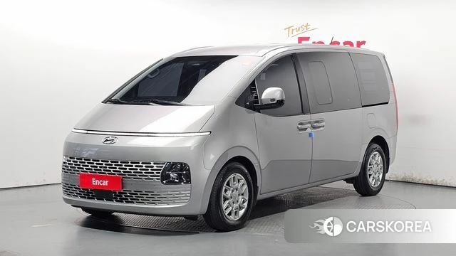 Hyundai Staria 2022 Серебристо-серый из Кореи