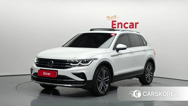 Volkswagen Tiguan second Generation 2021 Белый из Кореи