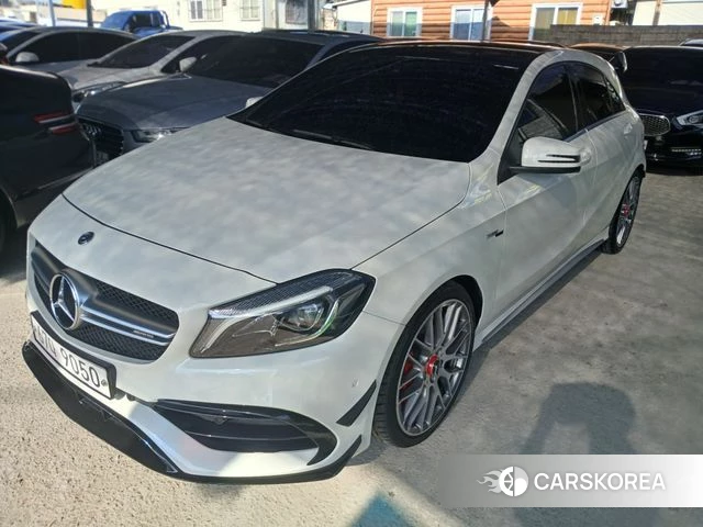 Mercedes-Benz A-Class W176 2018 Белый из Кореи
