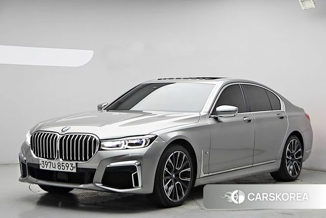 BMW 7 Series (G11) 2019 Серебристо-серый из Кореи