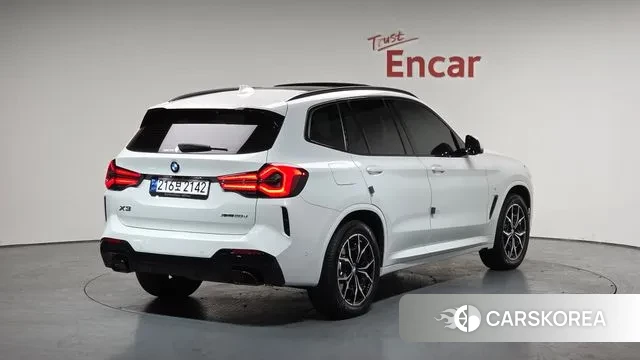 BMW X3 (G01) 2023 Белый из Кореи