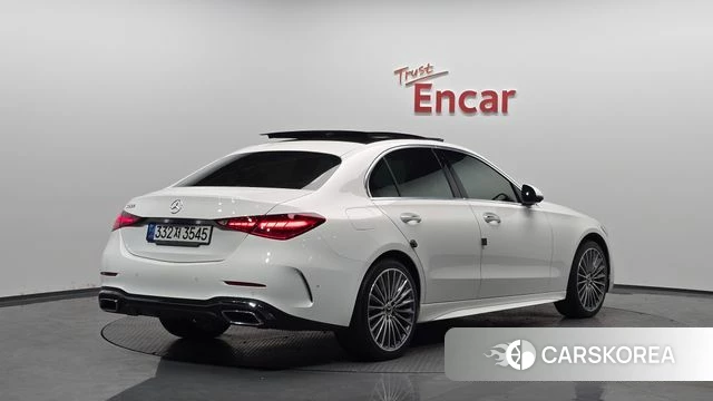 Mercedes-Benz C-Class W206 2022 Белый из Кореи