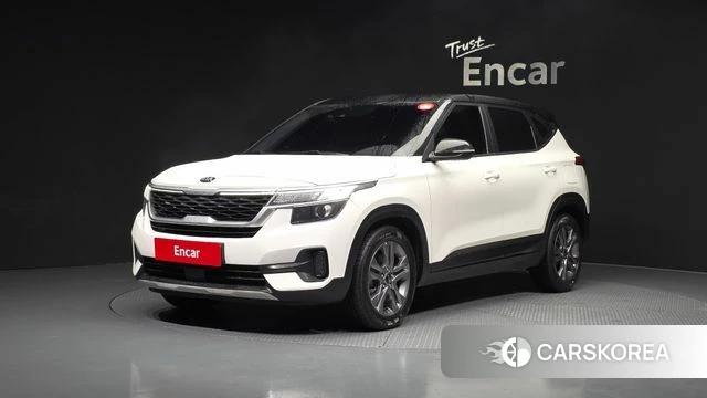 Kia Seltos 2020 Белый из Кореи