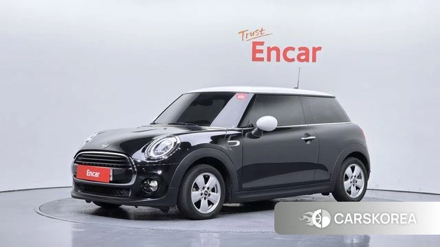 Mini Cooper 2018 Черный из Кореи