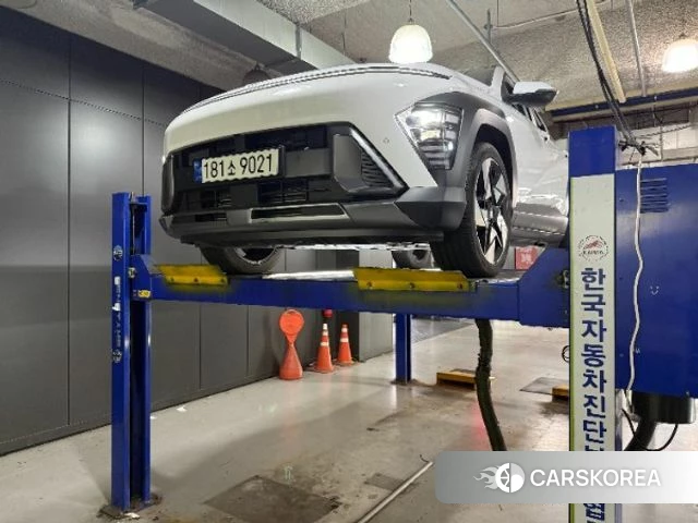 Hyundai Kona (SX2) 2023 Белый из Кореи