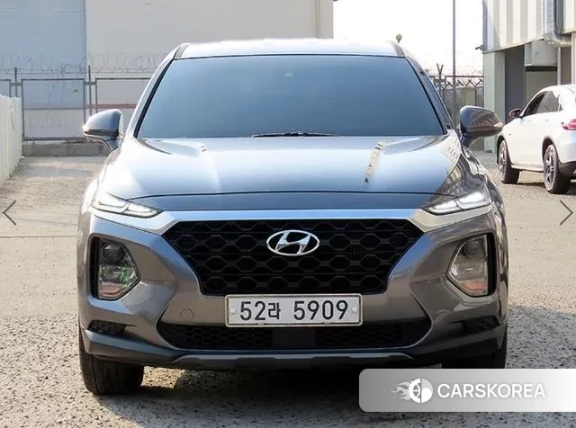 Hyundai Santa Fe TM 2018 Серебристо-серый из Кореи