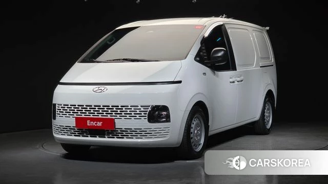 Hyundai Staria 2022 Белый из Кореи