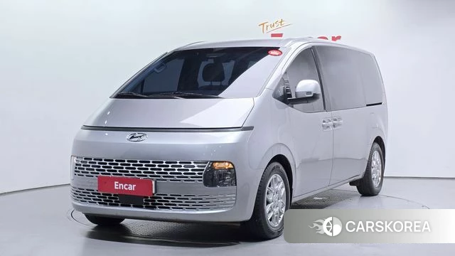 Hyundai Staria 2022 Серебряный из Кореи