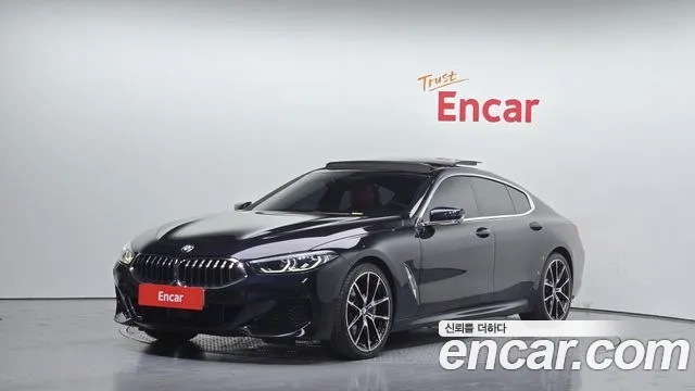 BMW 8 Series (G15) 2020 Черный из Кореи