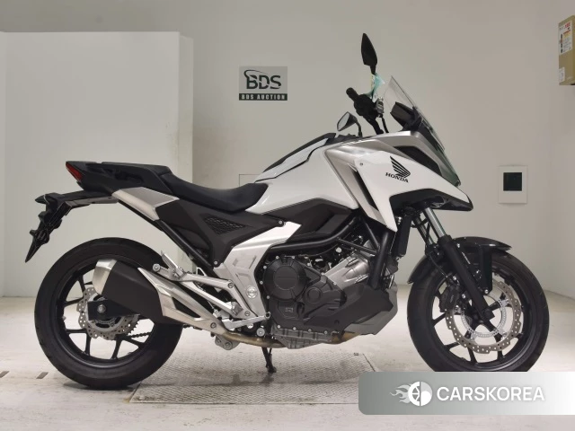 Проданный Honda NC750X ABS 2022 из Японии