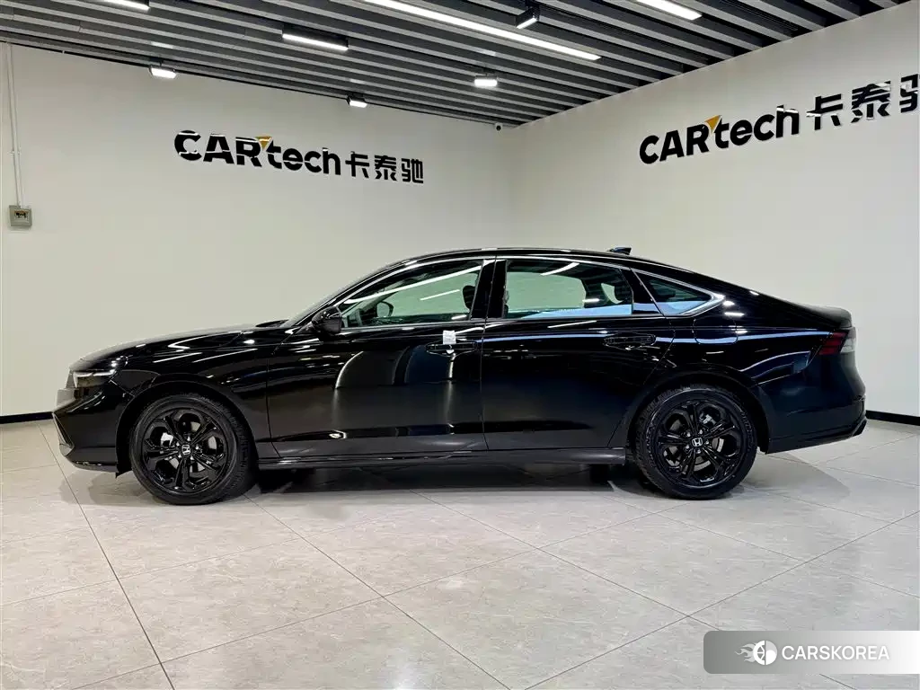 Honda Accord 2026 Черный из Китая